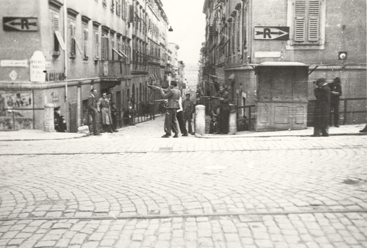 L'insurrezione di Trieste (Archivio Irsrec FVG)